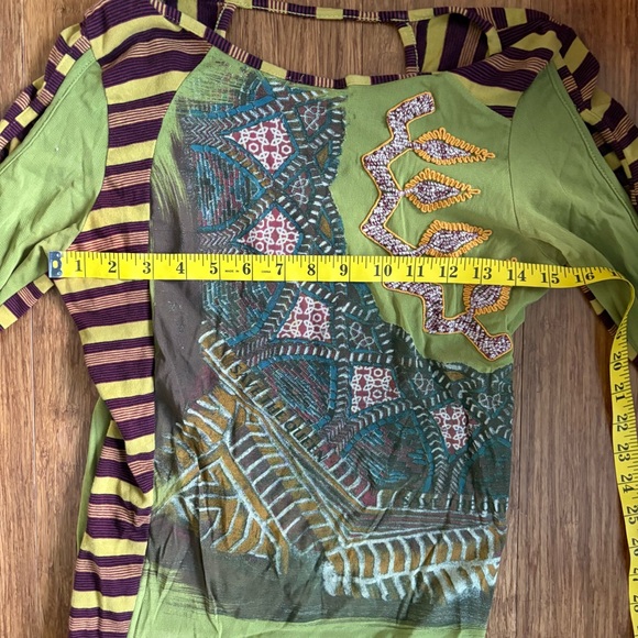 Save the Queen Top - Picture 5 of 7